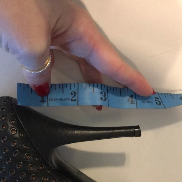 GIVENCHY  booties - Picture 2 of 8